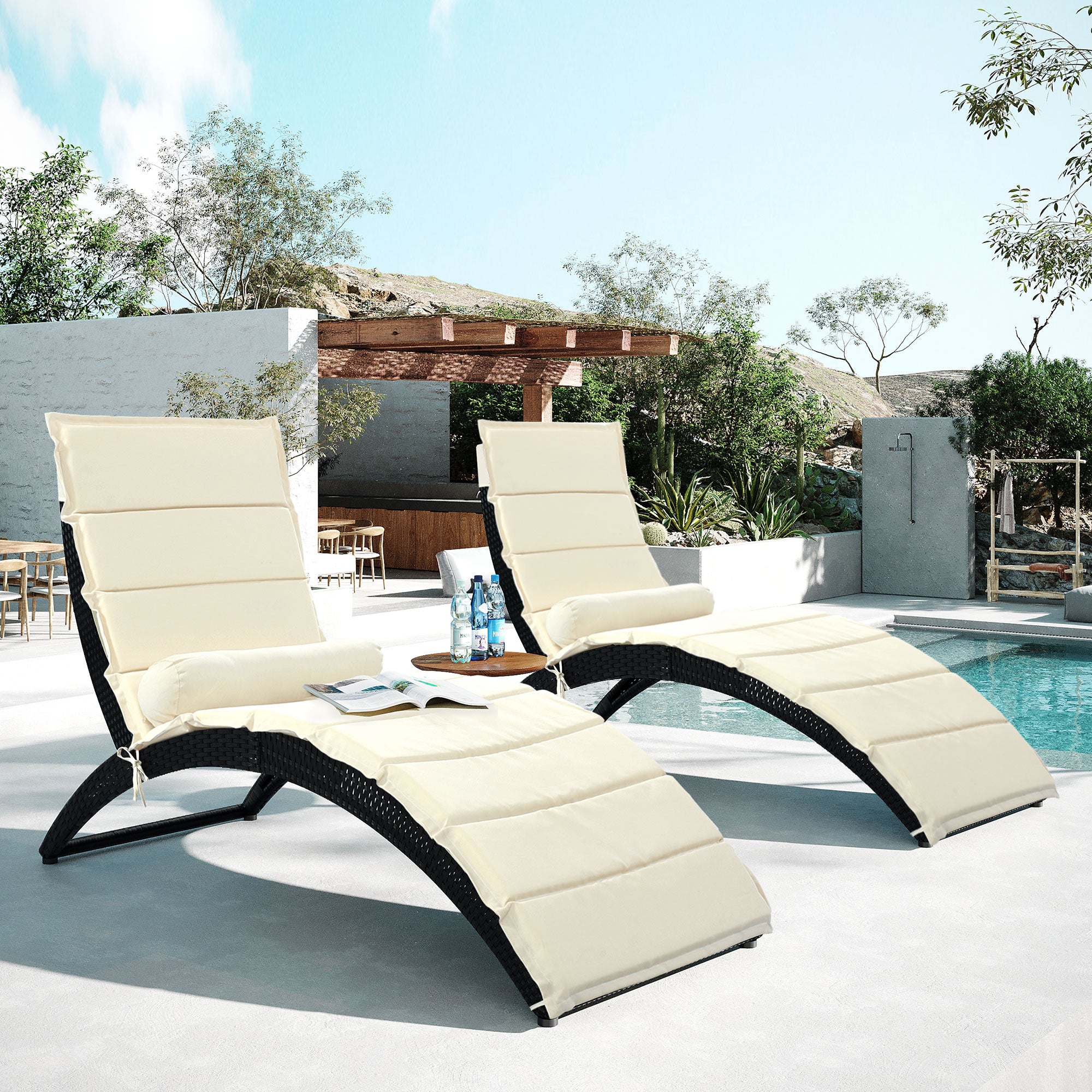 Royard Oaktree Patio Wicker Chaise Lounge Set of 2 Rattan Foldable Lounge Chair with Removable Cushion and Pillow Outdoor Sunbathing Reclining Chair for Poolside Beach Deck